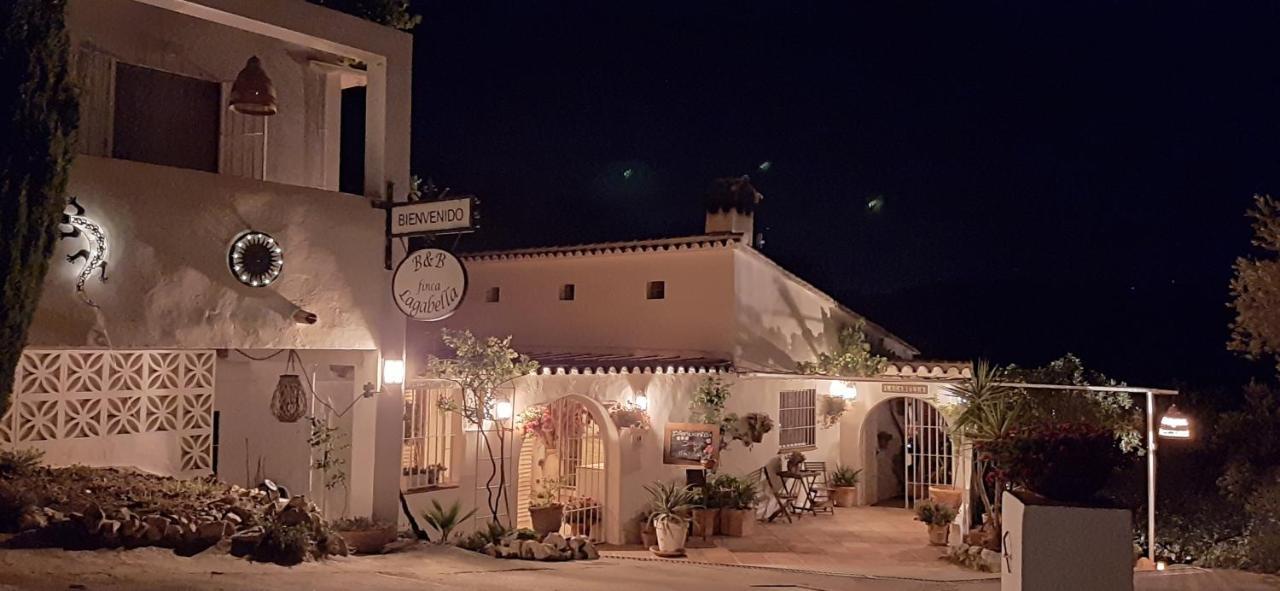 Bed And Breakfast Lagabella Sedella Ngoại thất bức ảnh